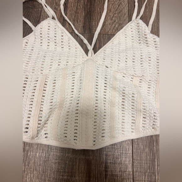 Zara Women’s Crochet Ivory Crop Top Tank Size M - Picture 3 of 4